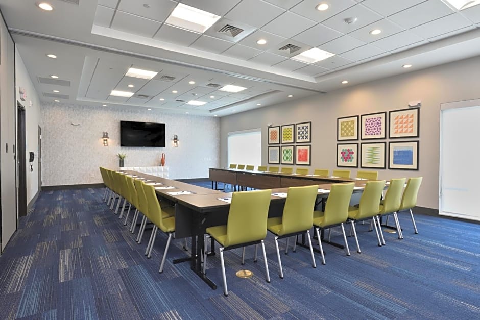 Holiday Inn Express & Suites Spring - Woodlands Area By IHG