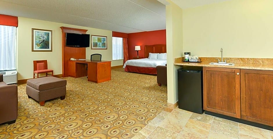 Hampton Inn By Hilton Chicago-Carol Stream