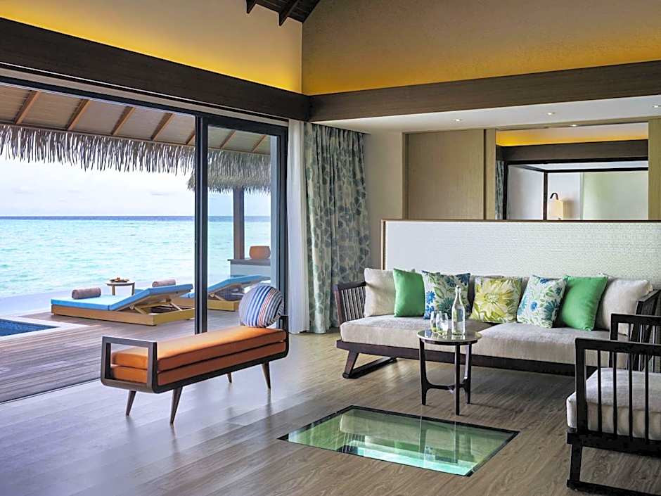 Photo 1 of 4 of Ocean Suite