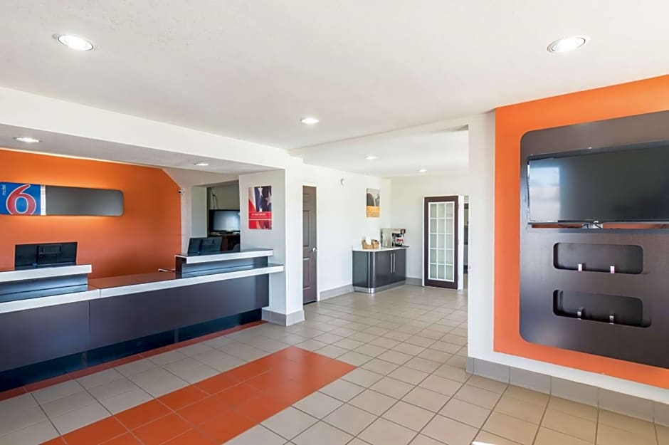 Motel 6-Wichita Falls, TX - North