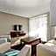 Aquarius Luxury Suites