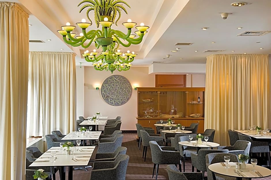 Tryp By Wyndham Koeln City Centre