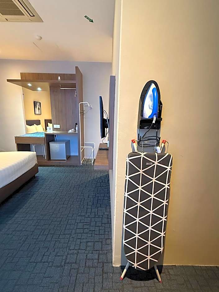 S Boutique Hotel