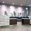La Quinta Inn & Suites by Wyndham Dallas Grand Prairie North