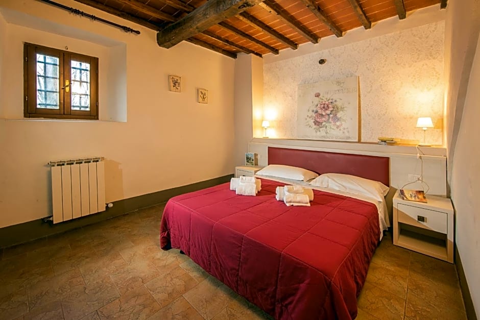 Villa Norcenni ApartHotel