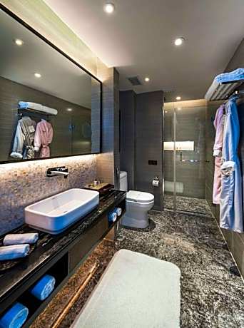 Royal Suite