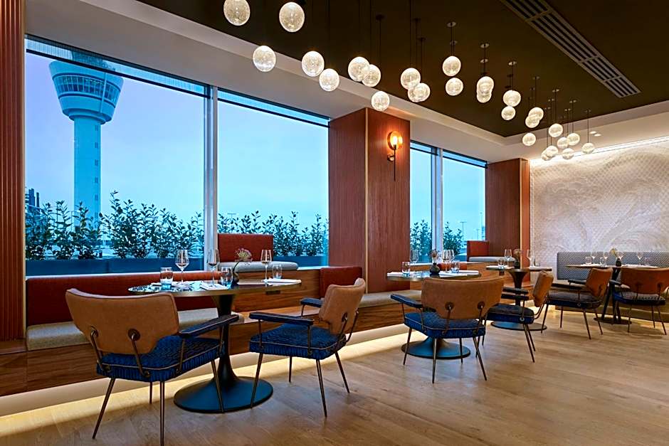 Sheraton Amsterdam Airport Hotel And Conference Center