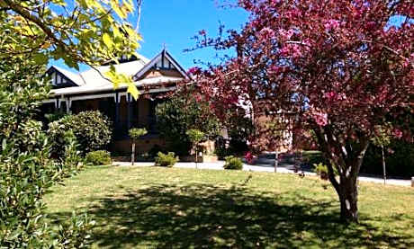 The Old Nunnery B & B Moss Vale