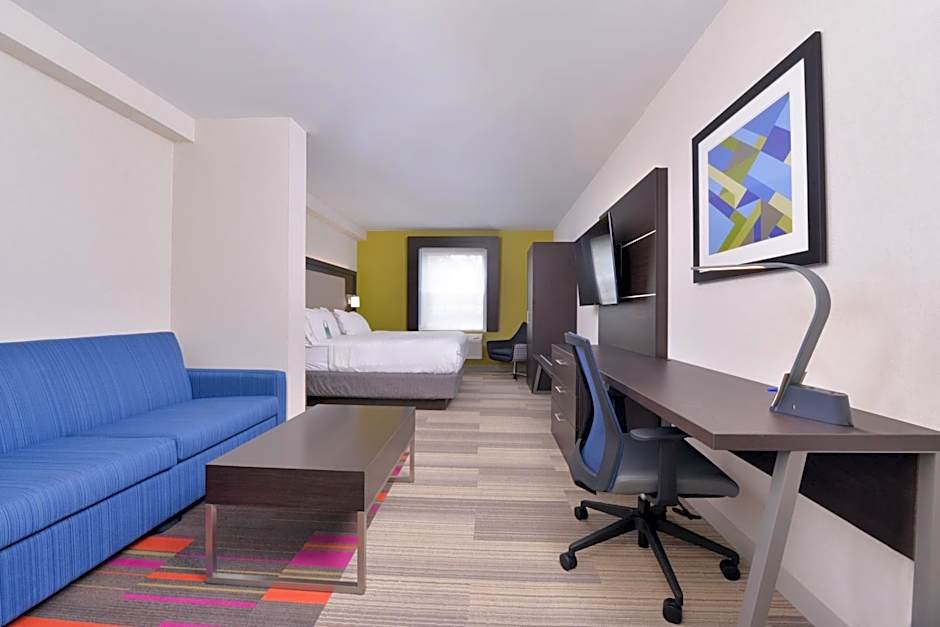 Holiday Inn Express Mystic By IHG