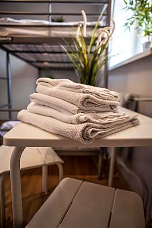 Single Room with Shared Bathroom