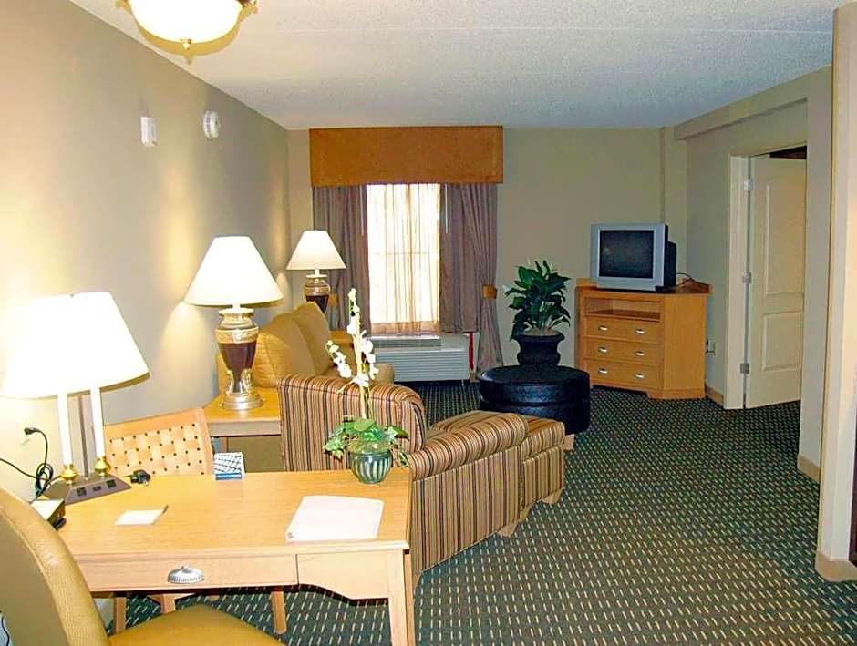 Hampton Inn By Hilton & Suites Albany-Downtown, NY