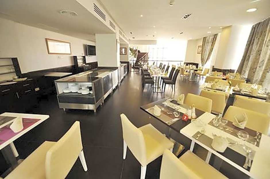 Liberte Hotels Oran