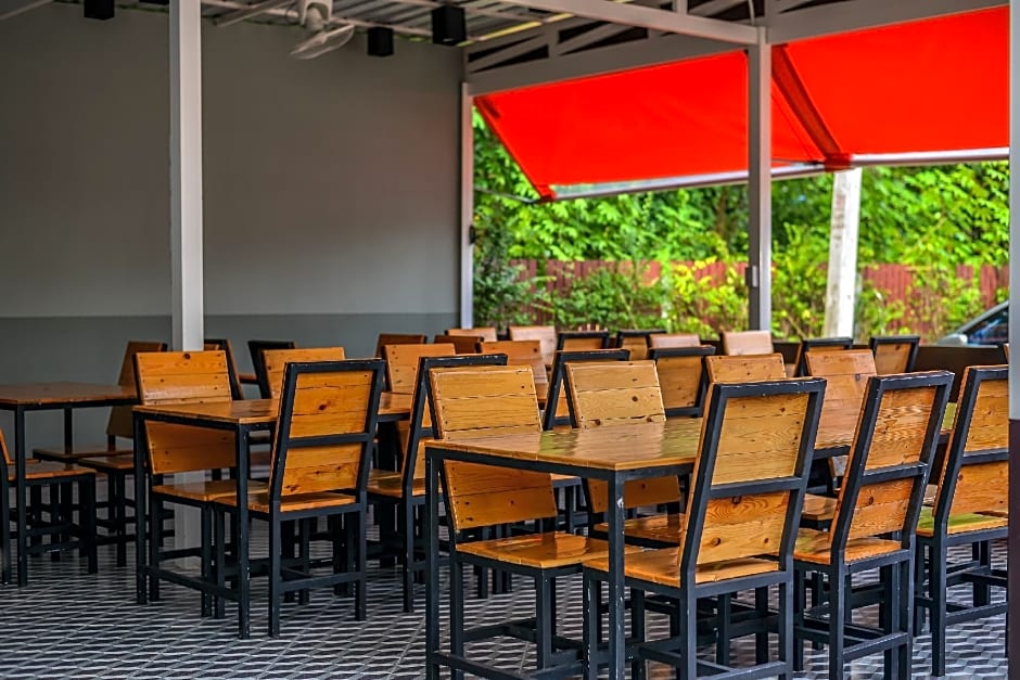 Nai Yang Place - Phuket Airport