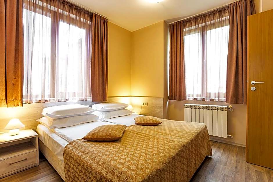 Sofia Place Hotel by HMG
