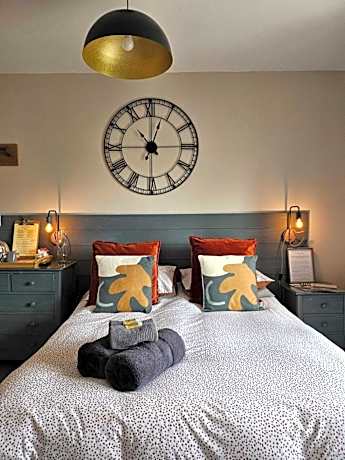 Triple Room with Shower