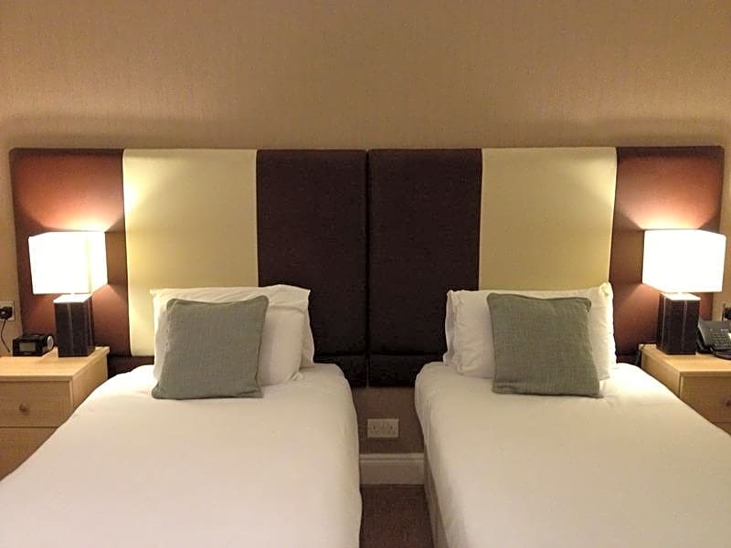 Allerton Court Hotel