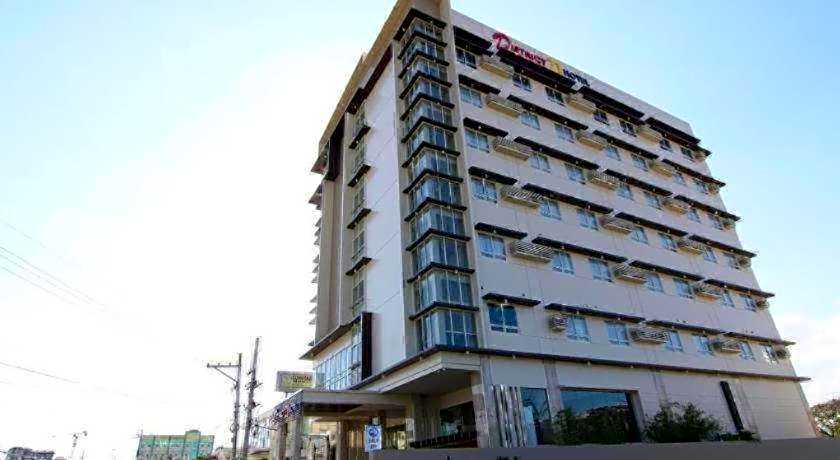 District 21 Hotel