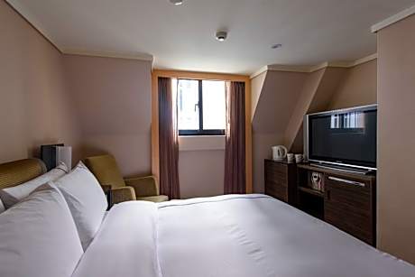 Eco-Friendly - Business Double Room