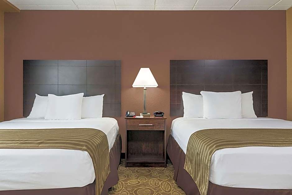 Ramada Hotel & Conference Center by Wyndham Paintsville