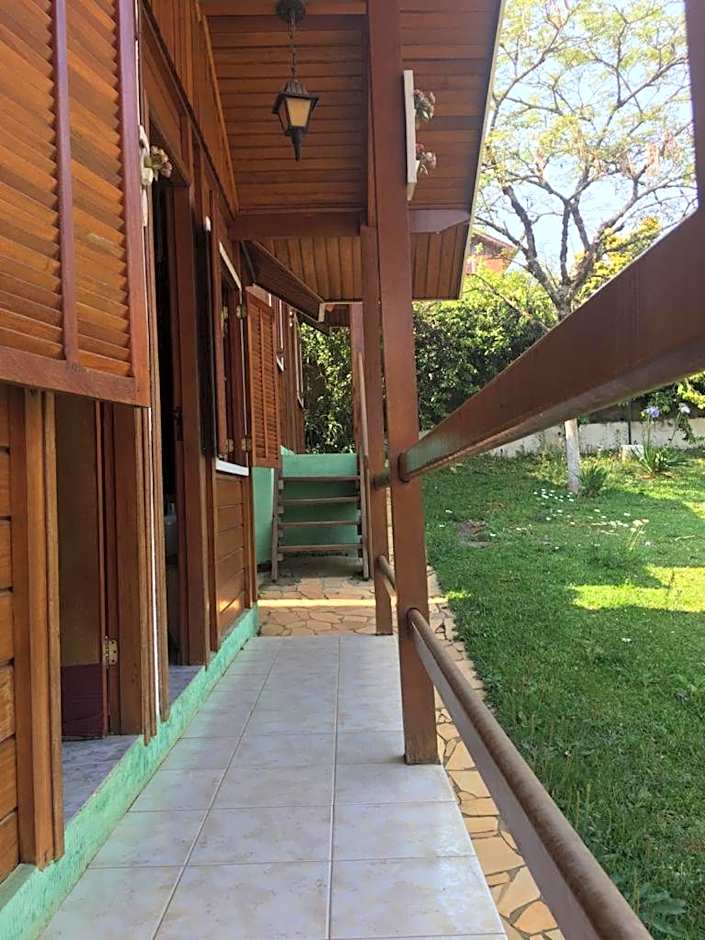 Chalés Eucaliptos -Recanto da Neusa-