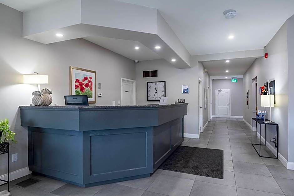 Amsterdam Inn & Suites, an Ascend Collection Hotel