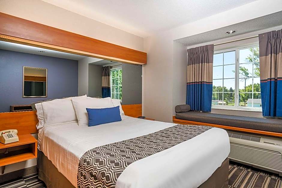 Microtel Inn & Suites By Wyndham Springfield