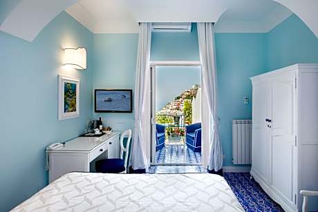 Superior Double or Twin Room with Sea View