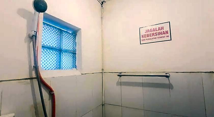 RedDoorz near Universitas PGRI Kanjuruhan