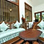 Mountbatten Bungalow - Thema Collection