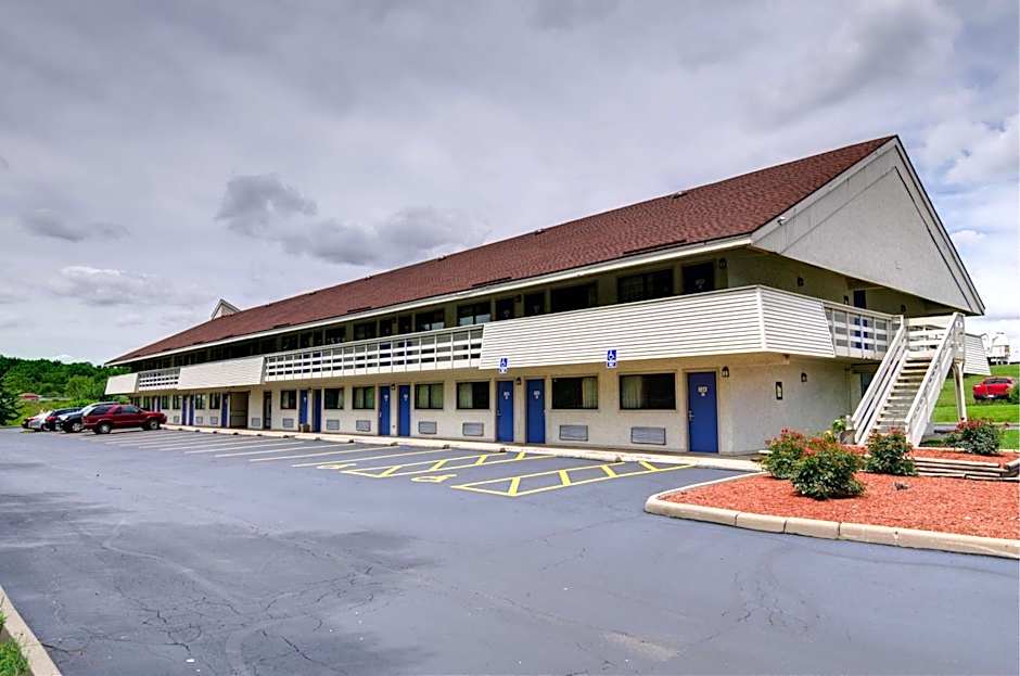 Days Inn by Wyndham Kansas City Northeast