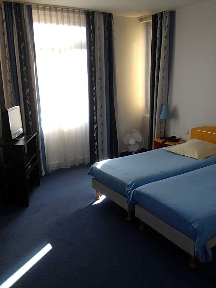 Amadeus Hotel