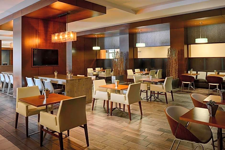 Newport News Marriott At City Center