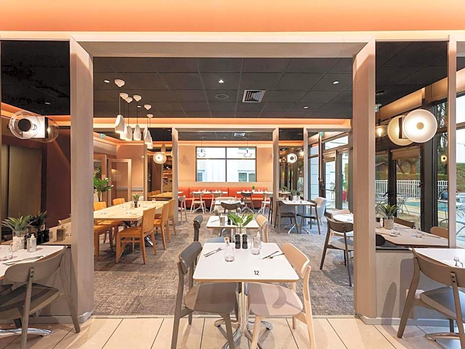 Novotel Macon Nord Autoroute du Soleil