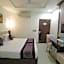 Hotel Taj Inn