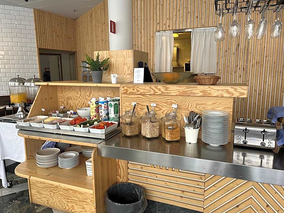 2Home Hotel Apartments