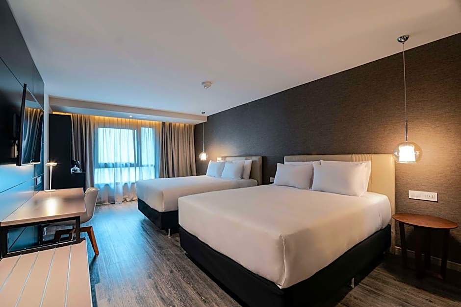 SORO Montevideo, Curio Collection by Hilton