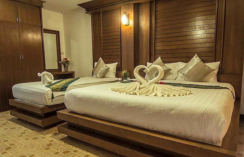 Lanta Nice Beach House