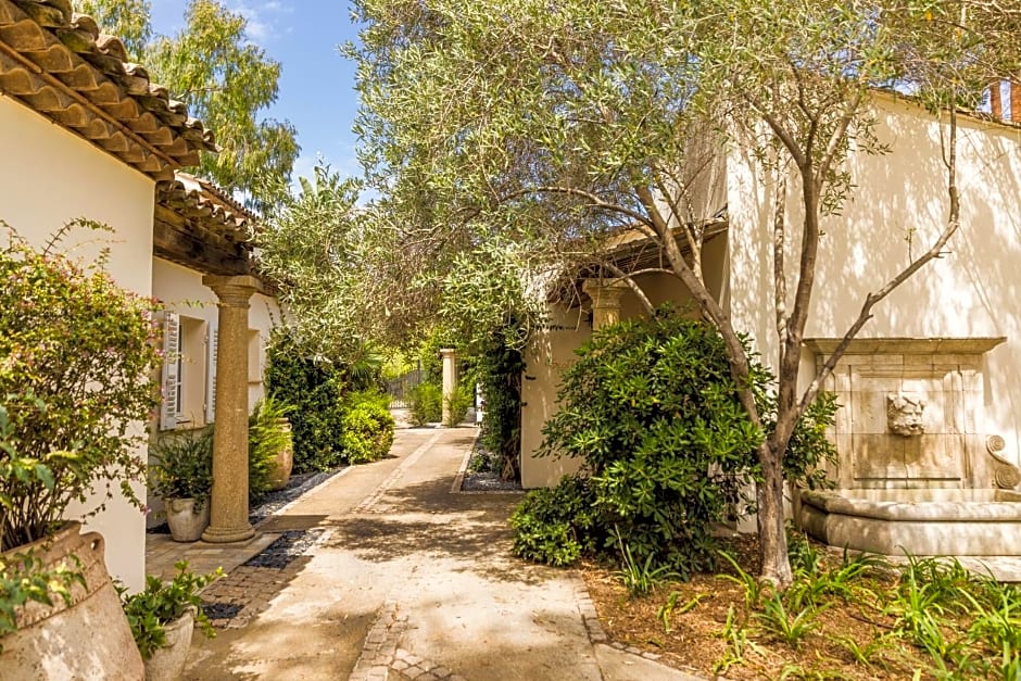 Hôtel La Tartane Saint-Tropez