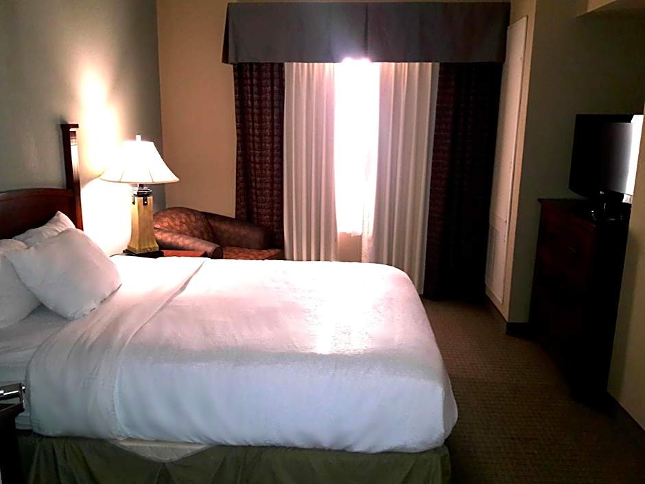 WeStay Suites - Covington/Mandeville