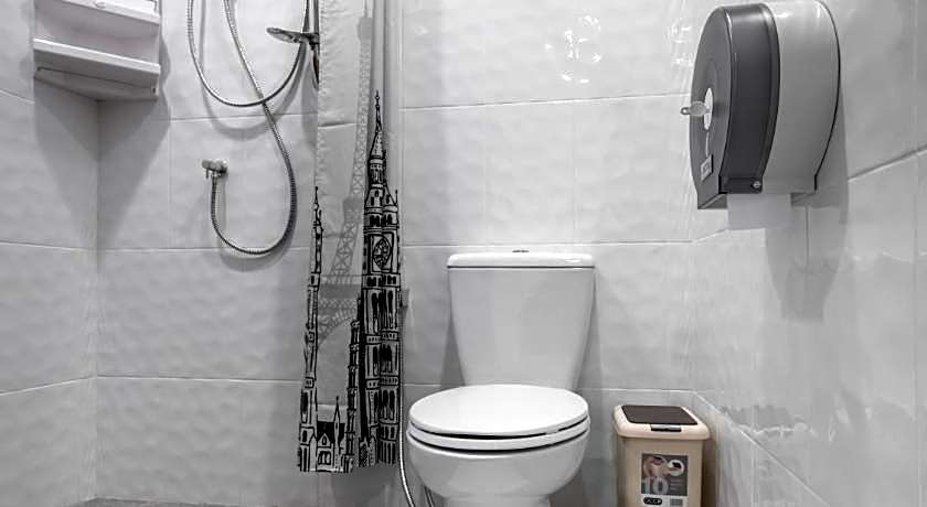 Tiny Taladnoi Hostel