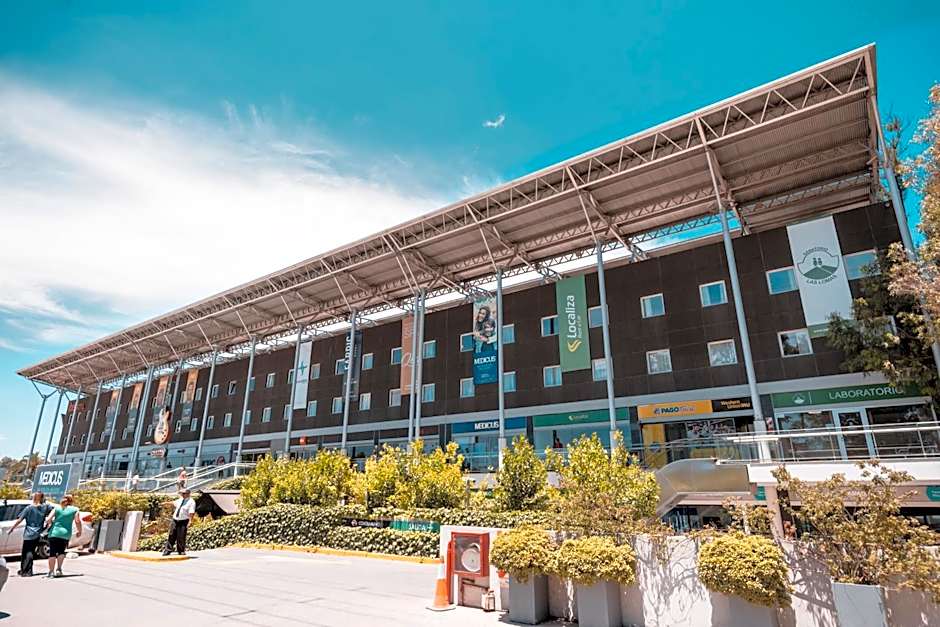 Hotel Ibis Pilar