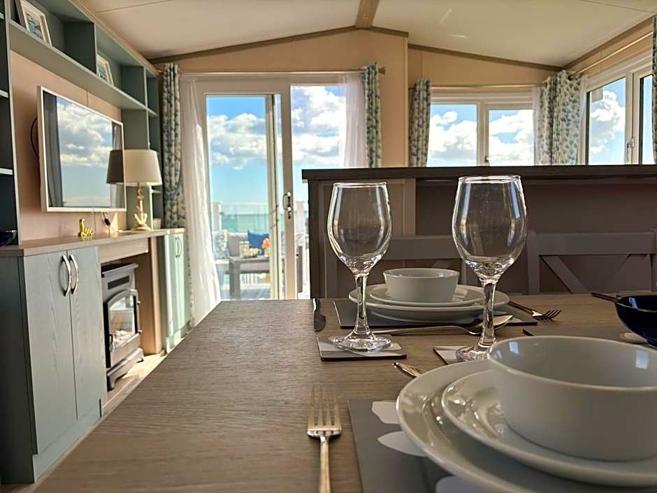 Regal Beachside pitch 22 Creek Caravan Park, dog friendly