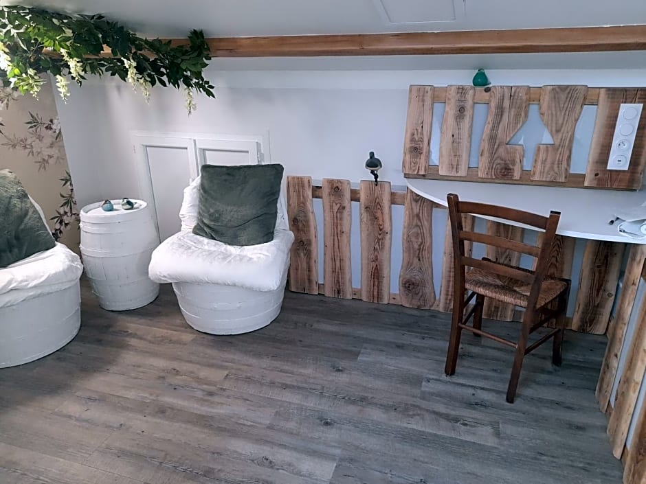 La maison du Bonheur, borne de recharge VE