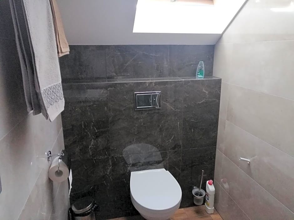 Pokoje Gościnne z łazienkami