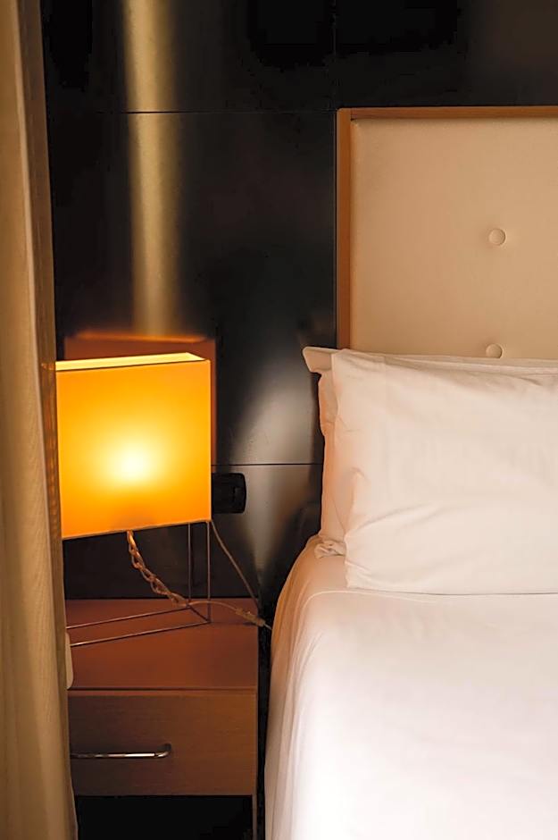 Axolute Comfort Hotel