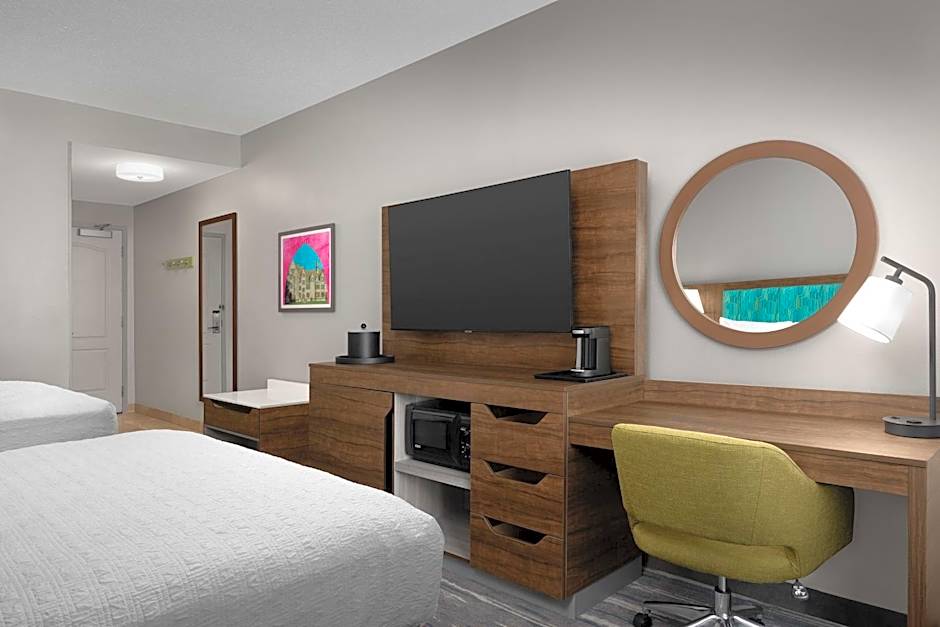 Hampton Inn By Hilton & Suites Durham North I-85