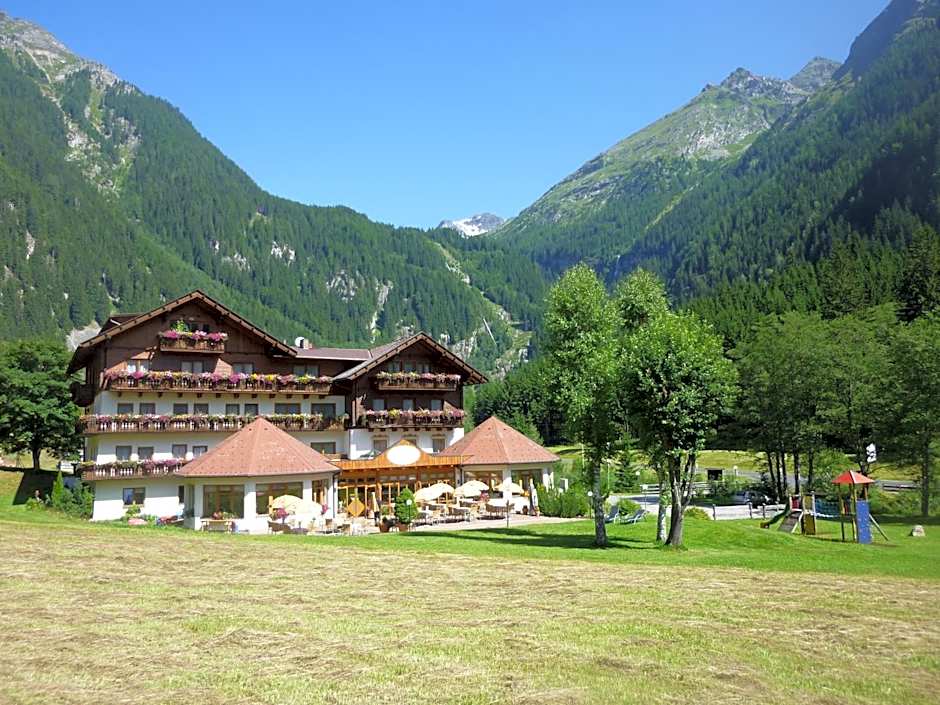 Alpenhotel Badmeister