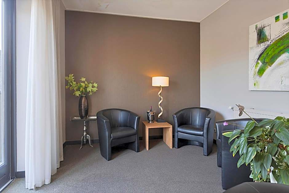 Hunzego Hotel