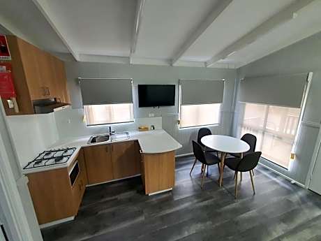 Deluxe Cabin