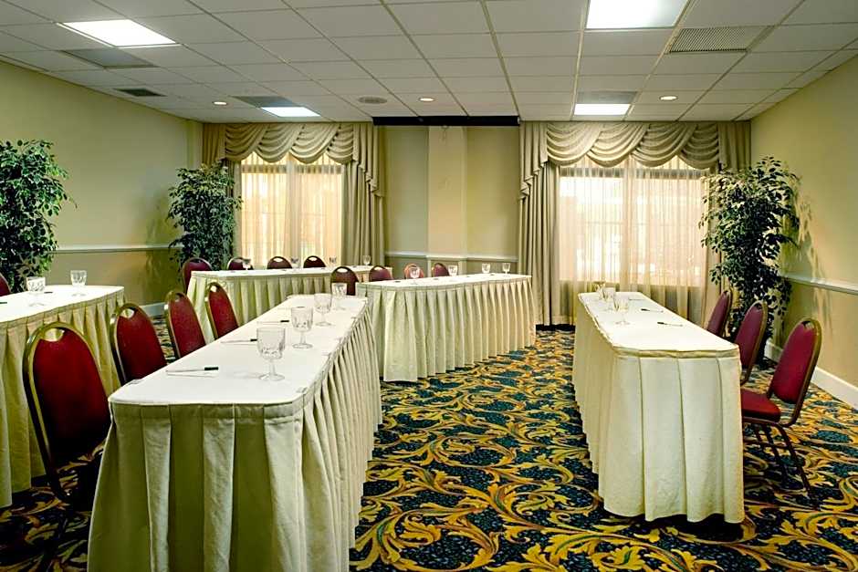 Holiday Inn Port St. Lucie By IHG